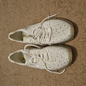 NWT Steve Madden Dinaly Sneakers